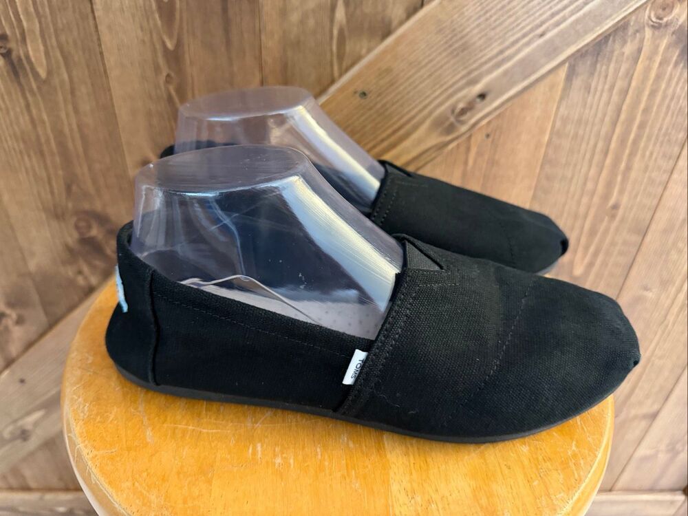 TOMS Women’s Size 8.5 Black Canvas Classic Alpargata Slip-On Shoes